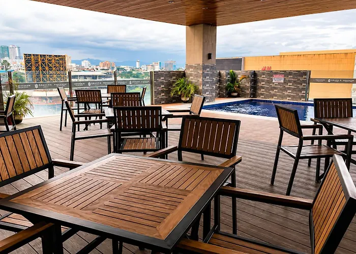Deluxe Twin Units By Migas Haven At Sunvida Sm City Apartment Cebu